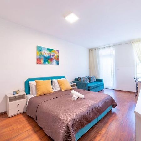 Art Apartment In Mamila - Art & View エルサレム エクステリア 写真