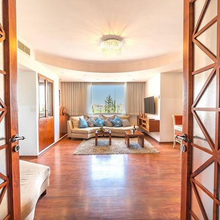 Art Apartment In Mamila - Art & View エルサレム エクステリア 写真