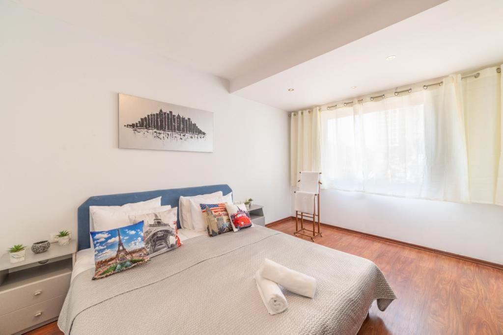 Art Apartment In Mamila - Art & View エルサレム エクステリア 写真